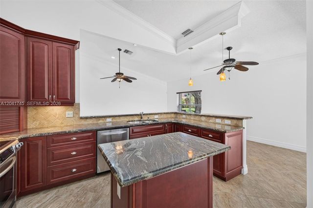 1380 NW 103rd Terrace, Plantation, FL 33322