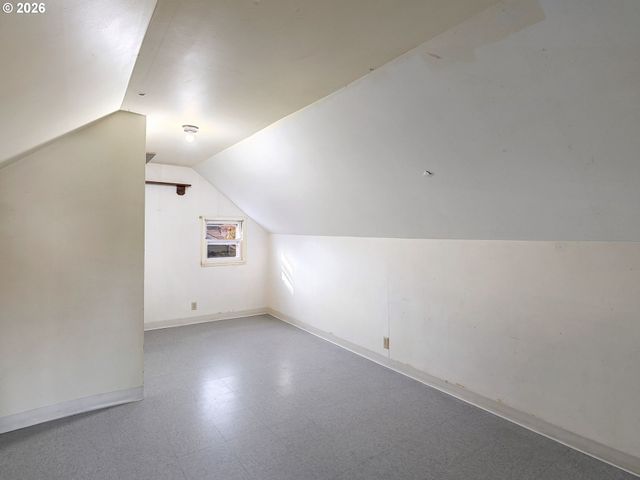 204 Ne 114TH Ave, Portland, OR 97220