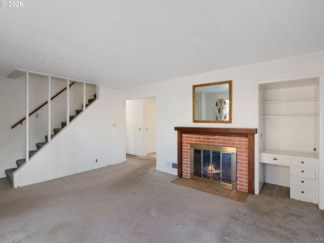 204 Ne 114TH Ave, Portland, OR 97220