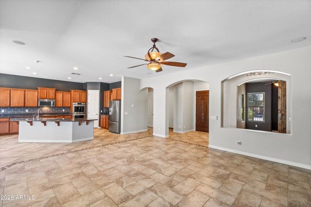 18426 W CHERYL Drive, Waddell, AZ 85355