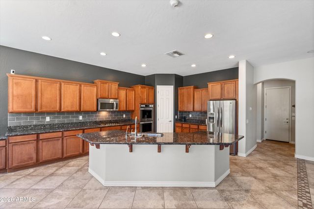18426 W CHERYL Drive, Waddell, AZ 85355