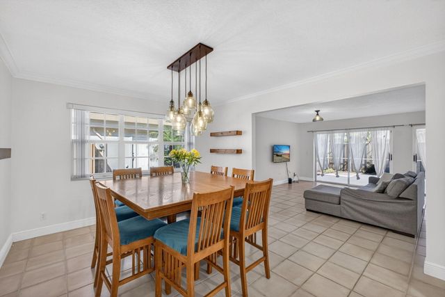 4280 Hazel Avenue C, Palm Beach Gardens, FL 33410