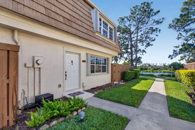 4280 Hazel Avenue C, Palm Beach Gardens, FL 33410