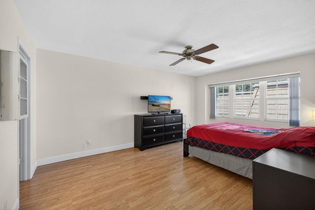 4280 Hazel Avenue C, Palm Beach Gardens, FL 33410