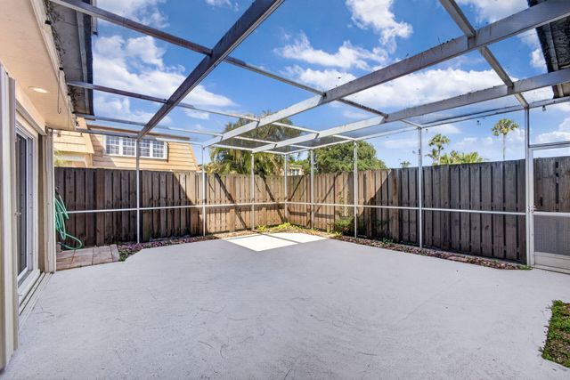 4280 Hazel Avenue C, Palm Beach Gardens, FL 33410