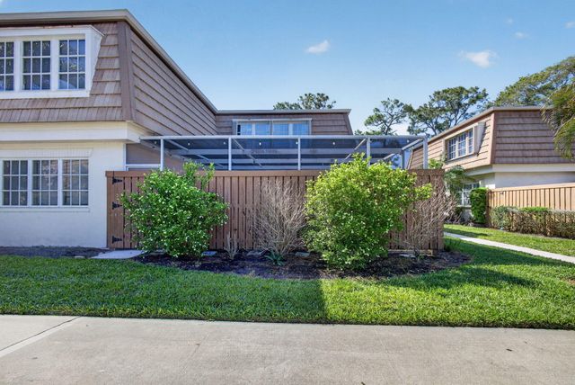 4280 Hazel Avenue C, Palm Beach Gardens, FL 33410