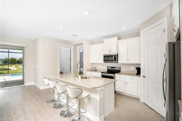 14541 Stern WAY, Naples, FL 34114