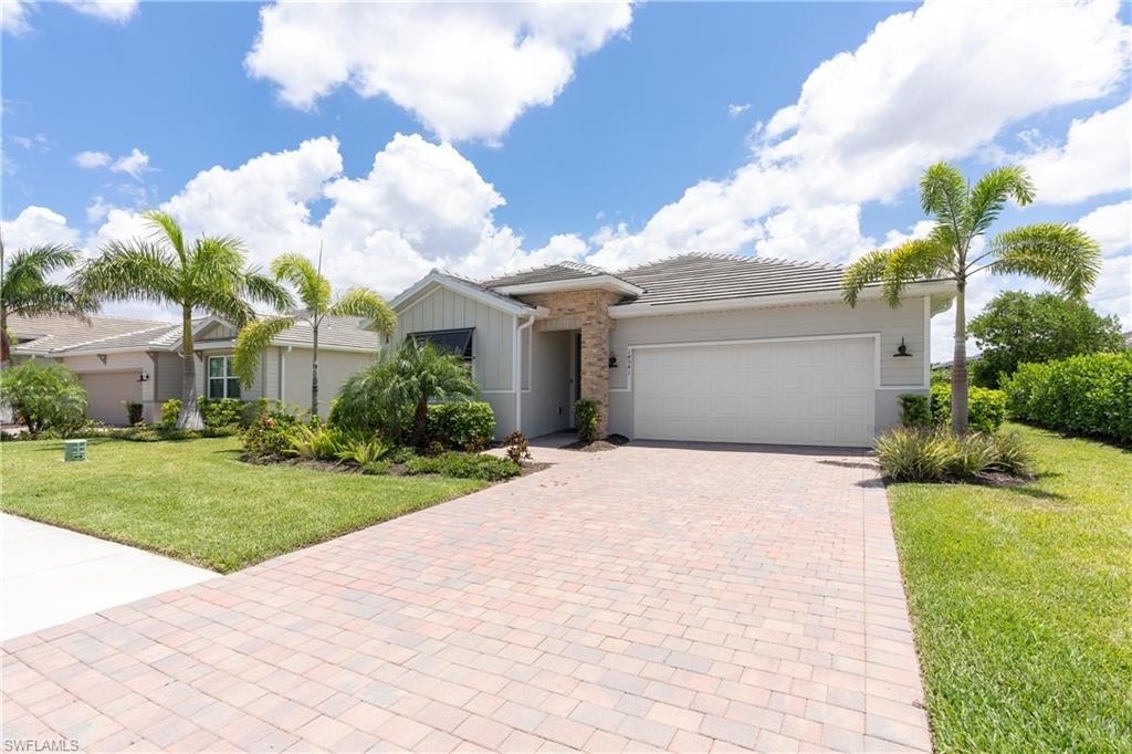 14541 Stern WAY, Naples, FL 34114