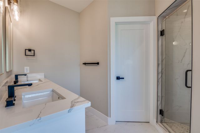 708 Perry Avenue, Waxahachie, TX 75165