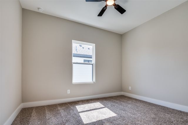 708 Perry Avenue, Waxahachie, TX 75165