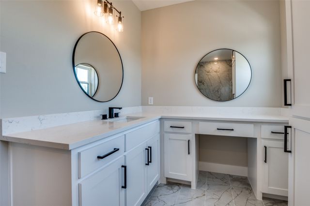708 Perry Avenue, Waxahachie, TX 75165