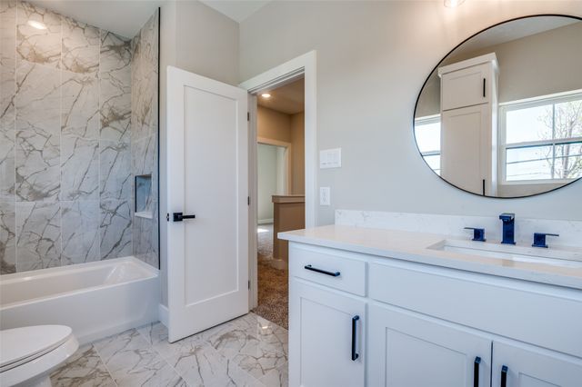 708 Perry Avenue, Waxahachie, TX 75165