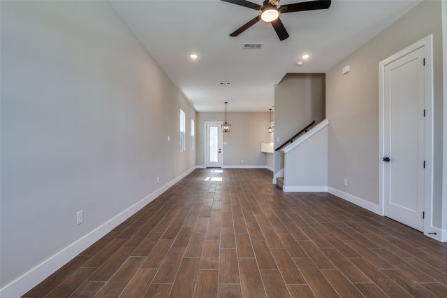 708 Perry Avenue, Waxahachie, TX 75165