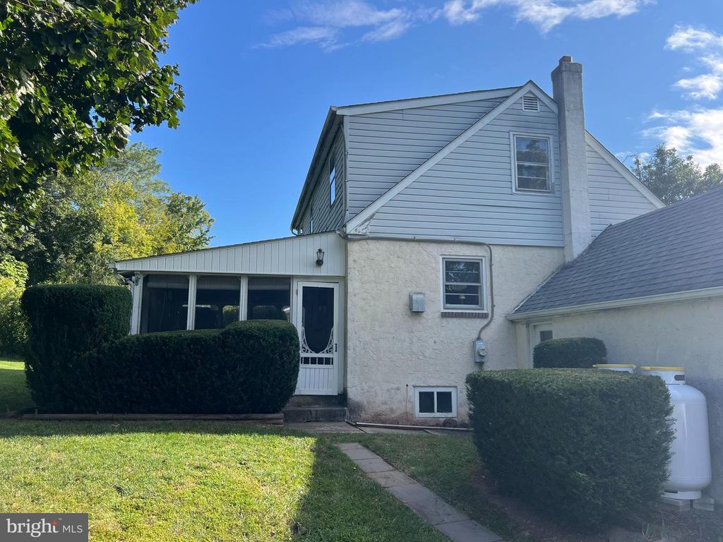 1622 BRANCH RD, Perkasie, PA 18944