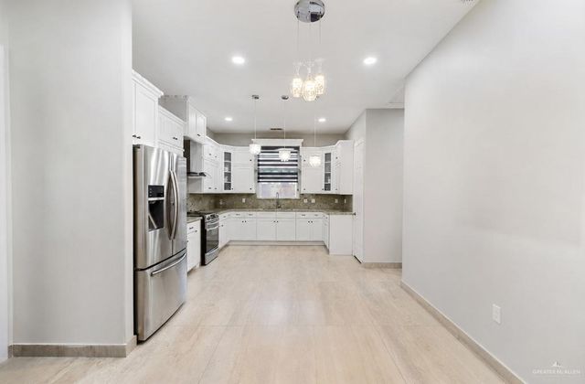 2308 Flores Drive, Mission, TX 78574