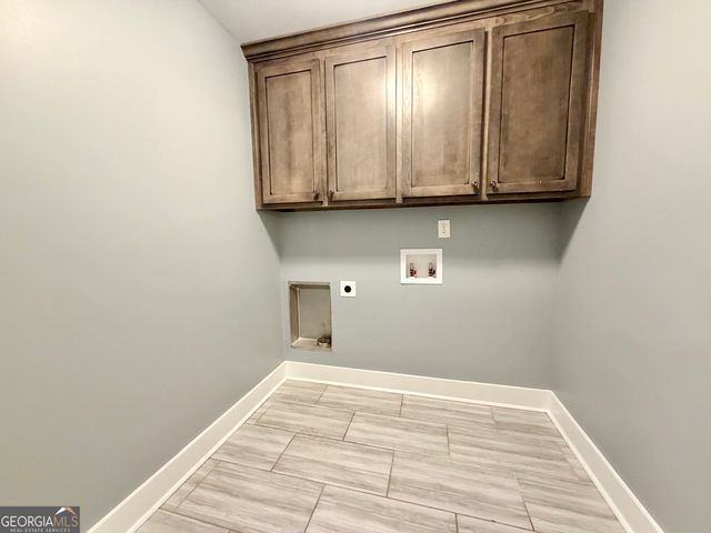 410 Hawks Nest Drive, Kathleen, GA 31047