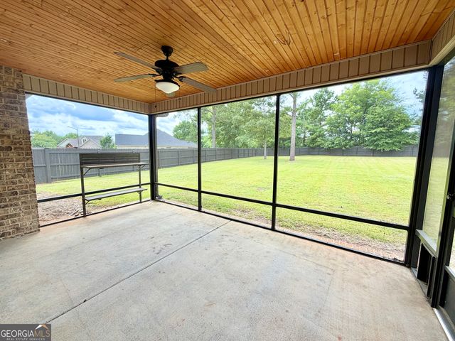 410 Hawks Nest Drive, Kathleen, GA 31047