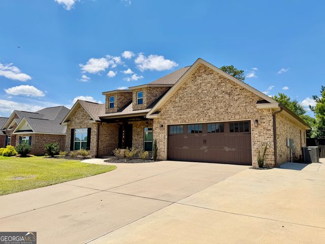 410 Hawks Nest Drive, Kathleen, GA 31047