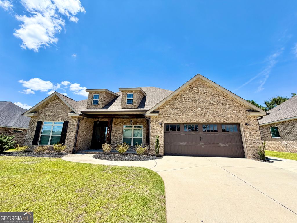410 Hawks Nest Drive, Kathleen, GA 31047