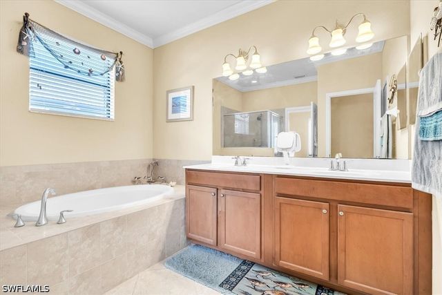 10282 Templeton LN, Fort Myers, FL 33913