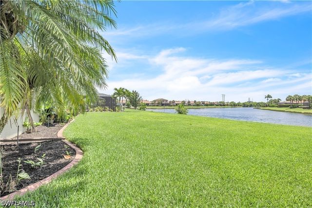 10282 Templeton LN, Fort Myers, FL 33913