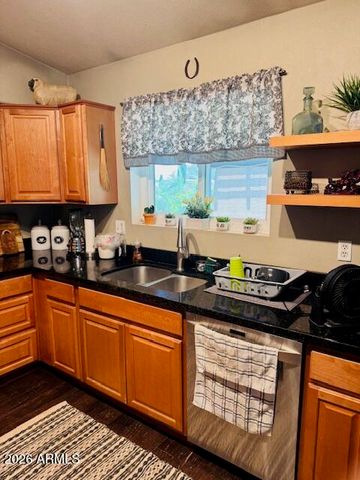 506 N HAWES Road, Mesa, AZ 85207