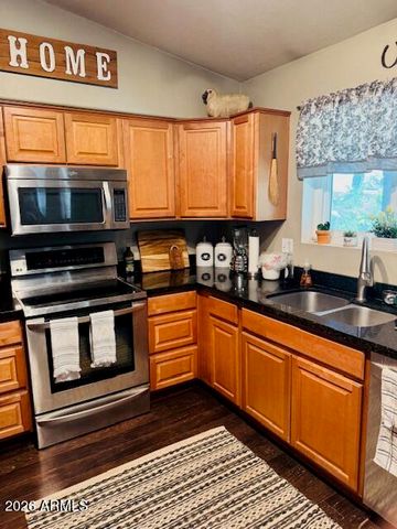506 N HAWES Road, Mesa, AZ 85207