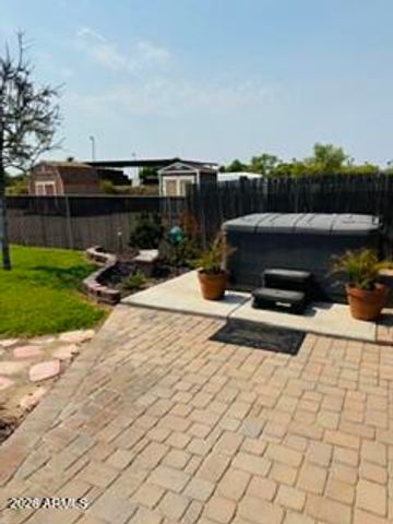 506 N HAWES Road, Mesa, AZ 85207