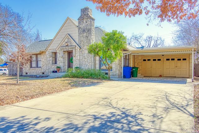 204 Lovera Blvd, San Antonio, TX 78212