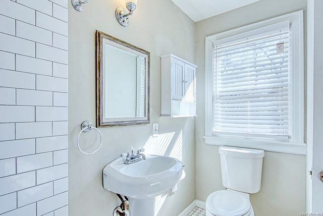 204 Lovera Blvd, San Antonio, TX 78212