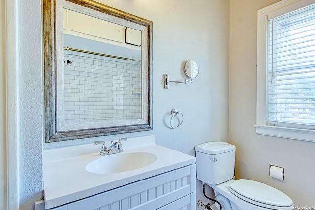 204 Lovera Blvd, San Antonio, TX 78212