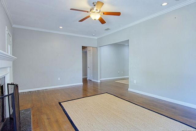 204 Lovera Blvd, San Antonio, TX 78212