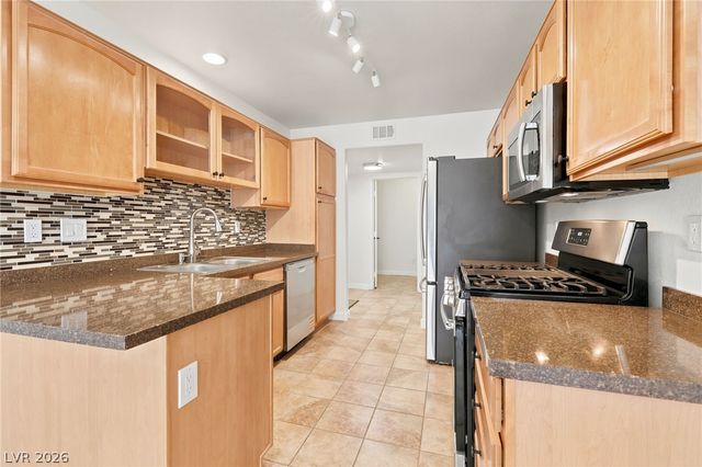 502 Cosmic Star Place, Henderson, NV 89052