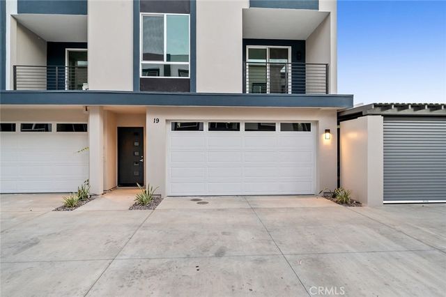 9613 Juniper Avenue 19, Fontana, CA 92335