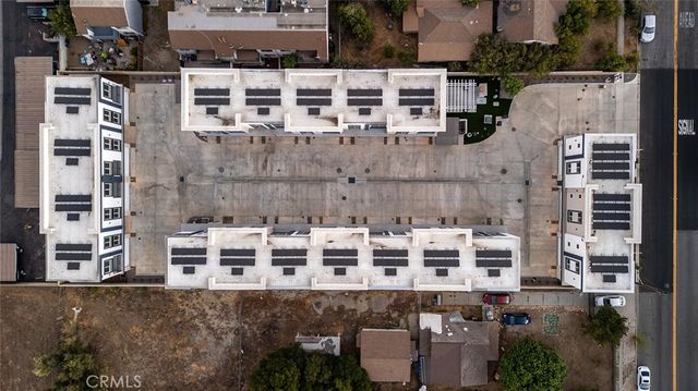 9613 Juniper Avenue 19, Fontana, CA 92335
