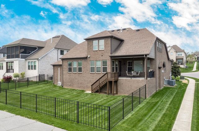 401 Herring Trl, Nolensville, TN 37135