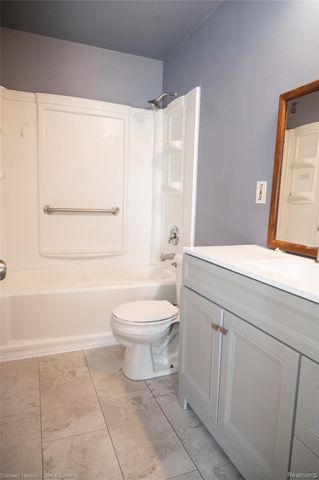 4111 Merritt Road, Pittsfield Charter Township, MI 48197