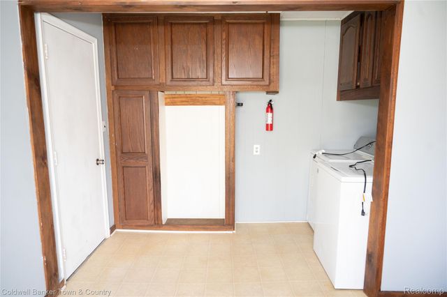 4111 Merritt Road, Pittsfield Charter Township, MI 48197