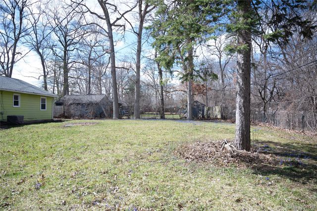 4111 Merritt Road, Pittsfield Charter Township, MI 48197