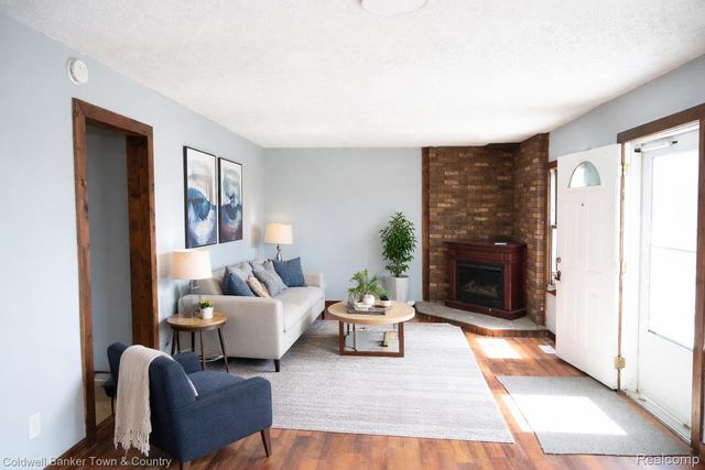 4111 Merritt Road, Pittsfield Charter Township, MI 48197