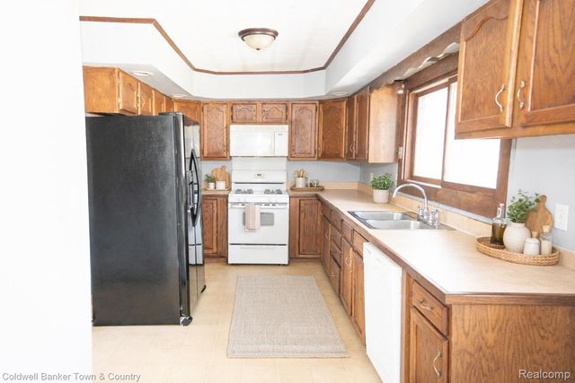 4111 Merritt Road, Pittsfield Charter Township, MI 48197