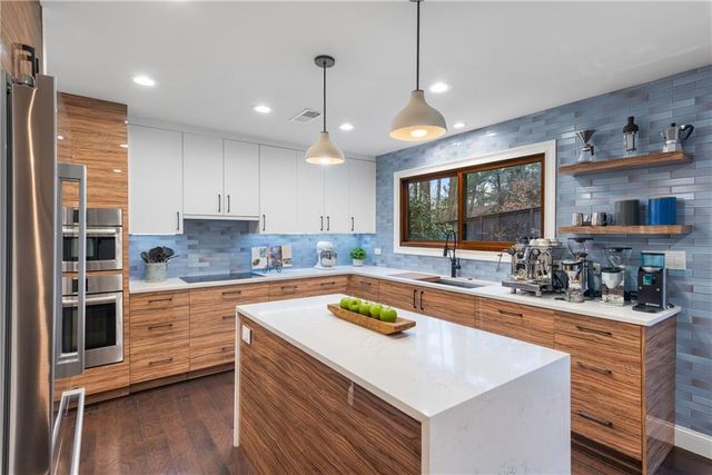 600 Trailmore Place, Roswell, GA 30076