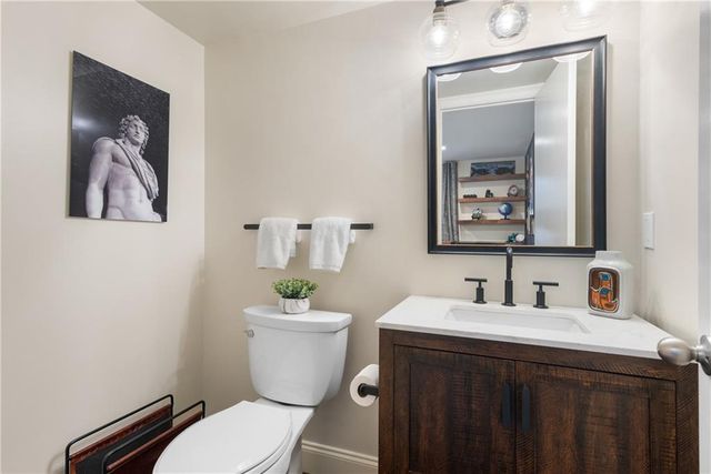 600 Trailmore Place, Roswell, GA 30076