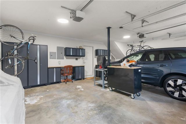 600 Trailmore Place, Roswell, GA 30076