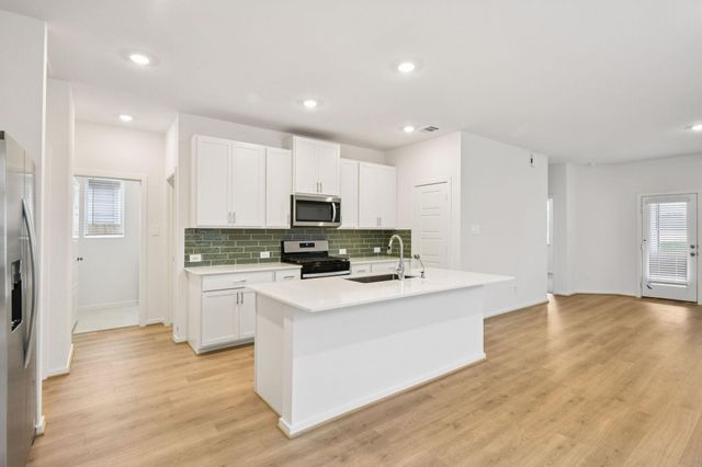 11418 Dark Amethyst Drive, Houston, TX 77048