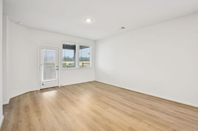 11418 Dark Amethyst Drive, Houston, TX 77048