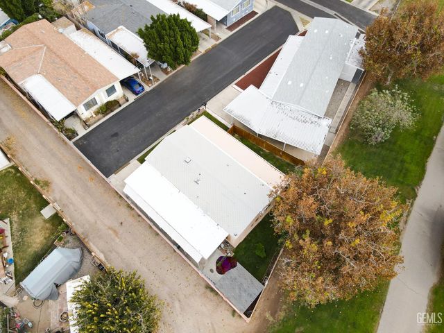 123 N 10th Street 88, Taft, CA 93268