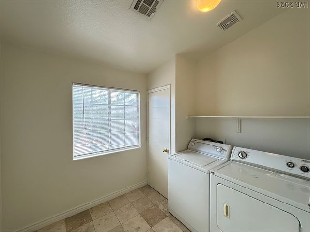 2621 ADELANTE Avenue 108, Las Vegas, NV 89106