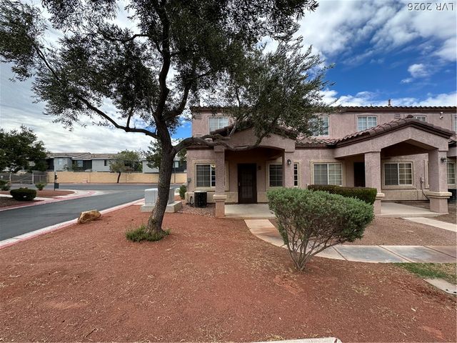 2621 ADELANTE Avenue 108, Las Vegas, NV 89106