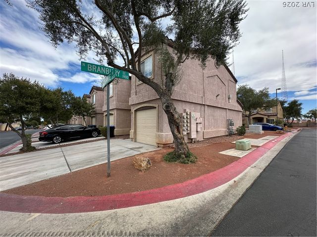 2621 ADELANTE Avenue 108, Las Vegas, NV 89106